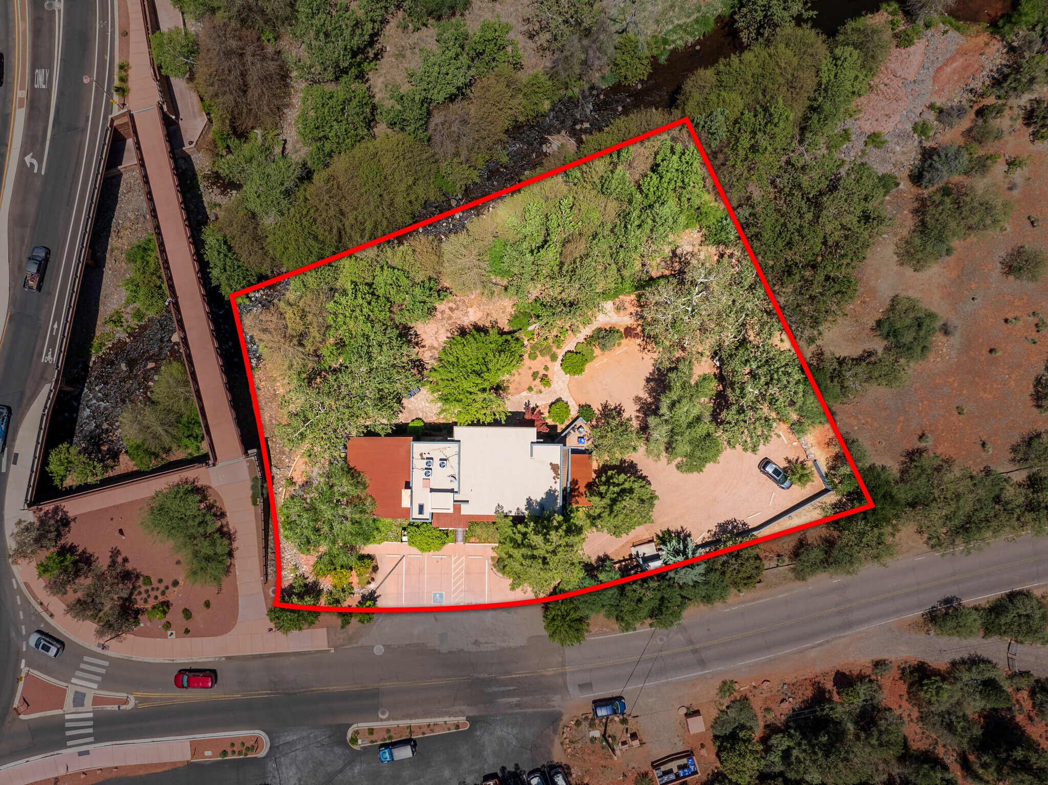 25 Schnebly Hill Rd, Sedona, AZ à vendre Photo de l’immeuble– Image 1 sur 50