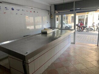Plus de détails pour Local commercial à louer