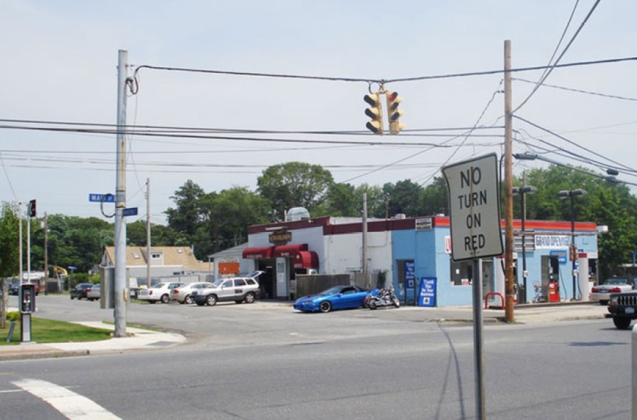 1535 Montauk Hwy, Oakdale, NY à louer - Photo de l’immeuble – Image 3 sur 7
