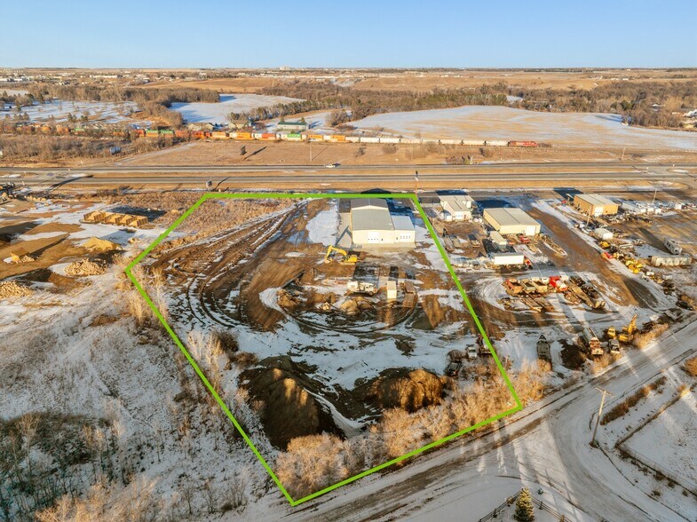3050 Highway 52 South, Minot, ND à louer - Photo de l’immeuble – Image 2 sur 50