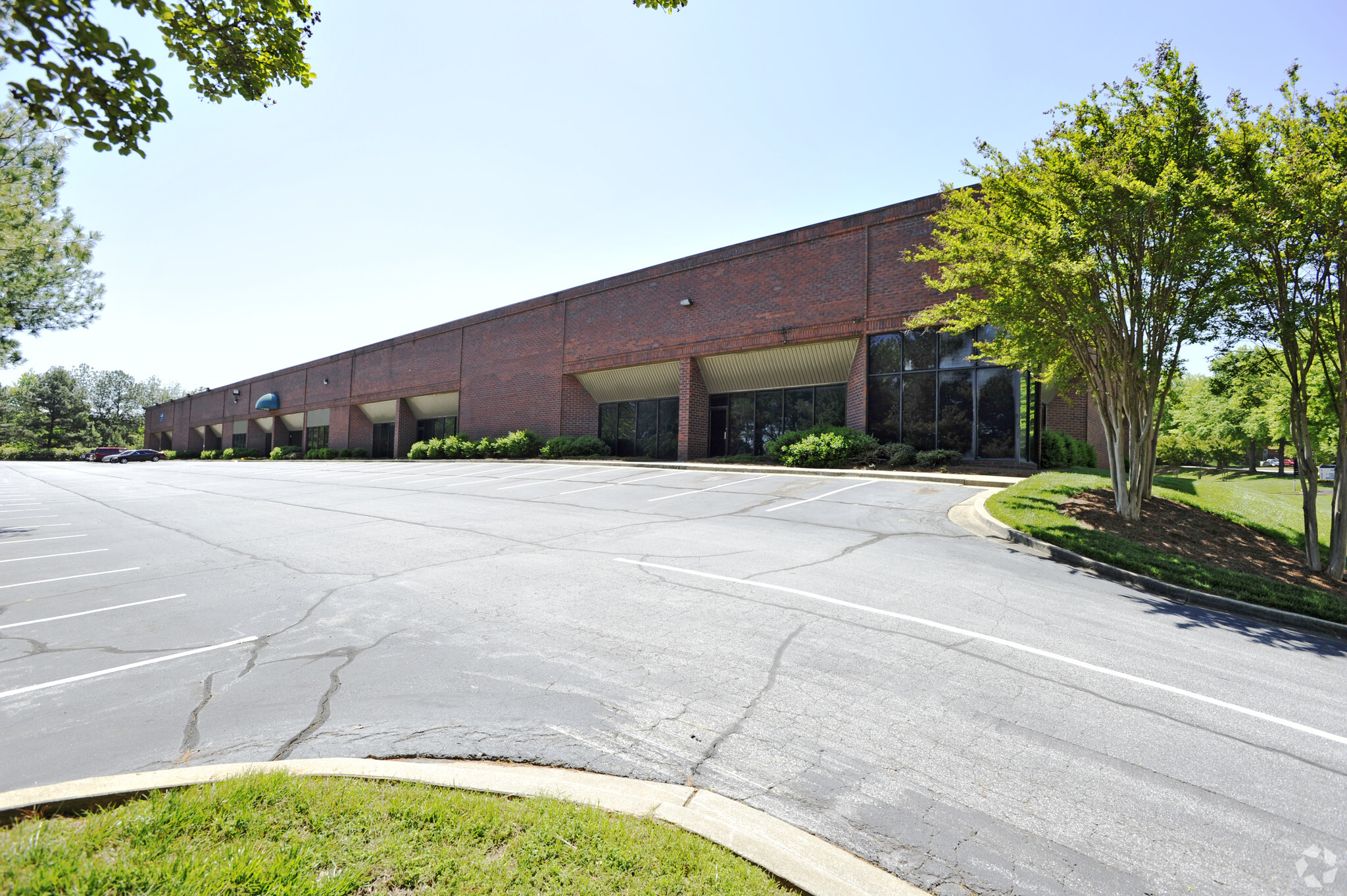 3715 Atlanta Industrial Pky N, Atlanta, GA à louer Photo principale– Image 1 sur 9