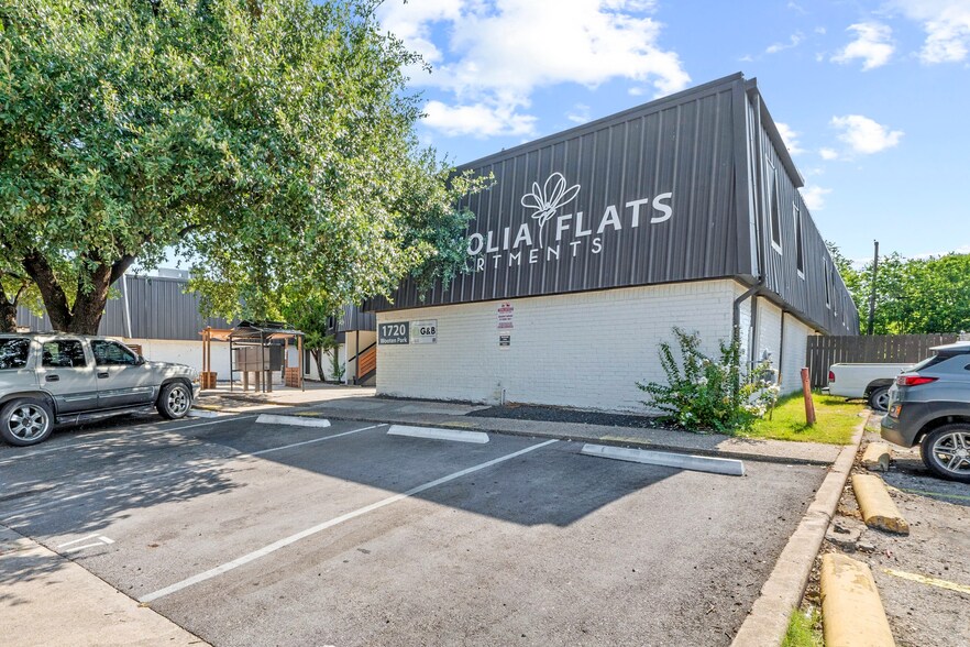 1720 Wooten Park Dr, Austin, TX à vendre - Photo de l’immeuble – Image 3 sur 9