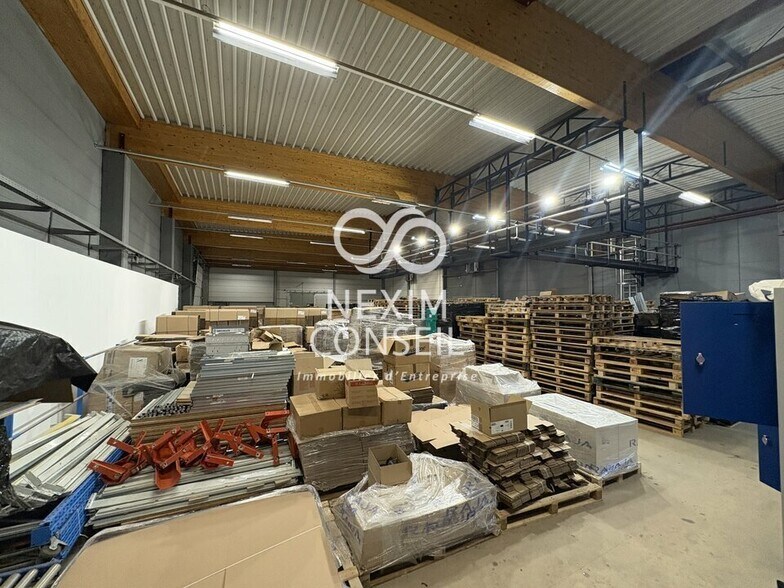 Industriel/Logistique dans Gennevilliers à louer - Photo de l’immeuble – Image 3 sur 4