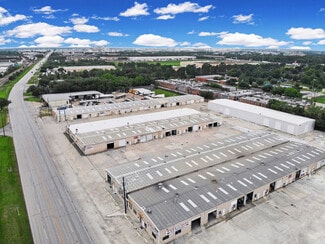 Plus de détails pour 10205 Market St, Jacinto City, TX - Bureau, Industriel/Logistique à louer