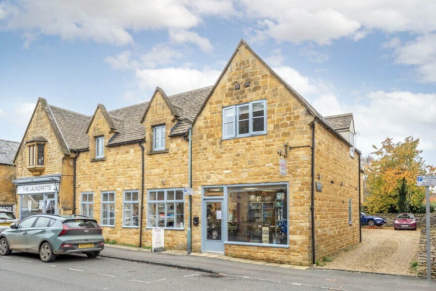 New Rd, Moreton In Marsh à vendre - Photo de l’immeuble – Image 2 sur 7