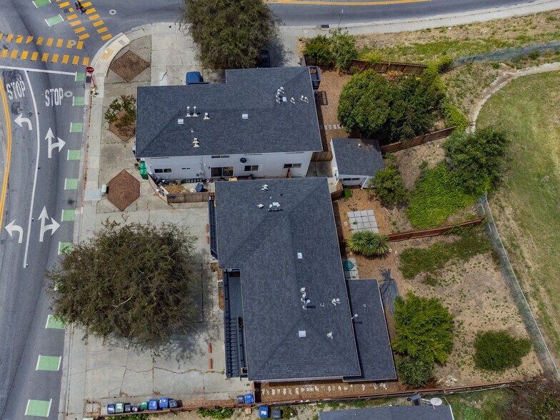344 Pennsylvania Dr, Watsonville, CA à vendre - Photo de l’immeuble – Image 2 sur 43