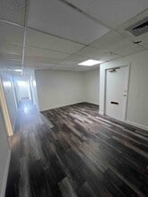 1360 S Wadsworth Blvd, Lakewood, CO à louer Photo de l’immeuble– Image 1 sur 6