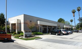 Plus de détails pour 2011-2019 S Myrtle Ave, Monrovia, CA - Industriel/Logistique à louer