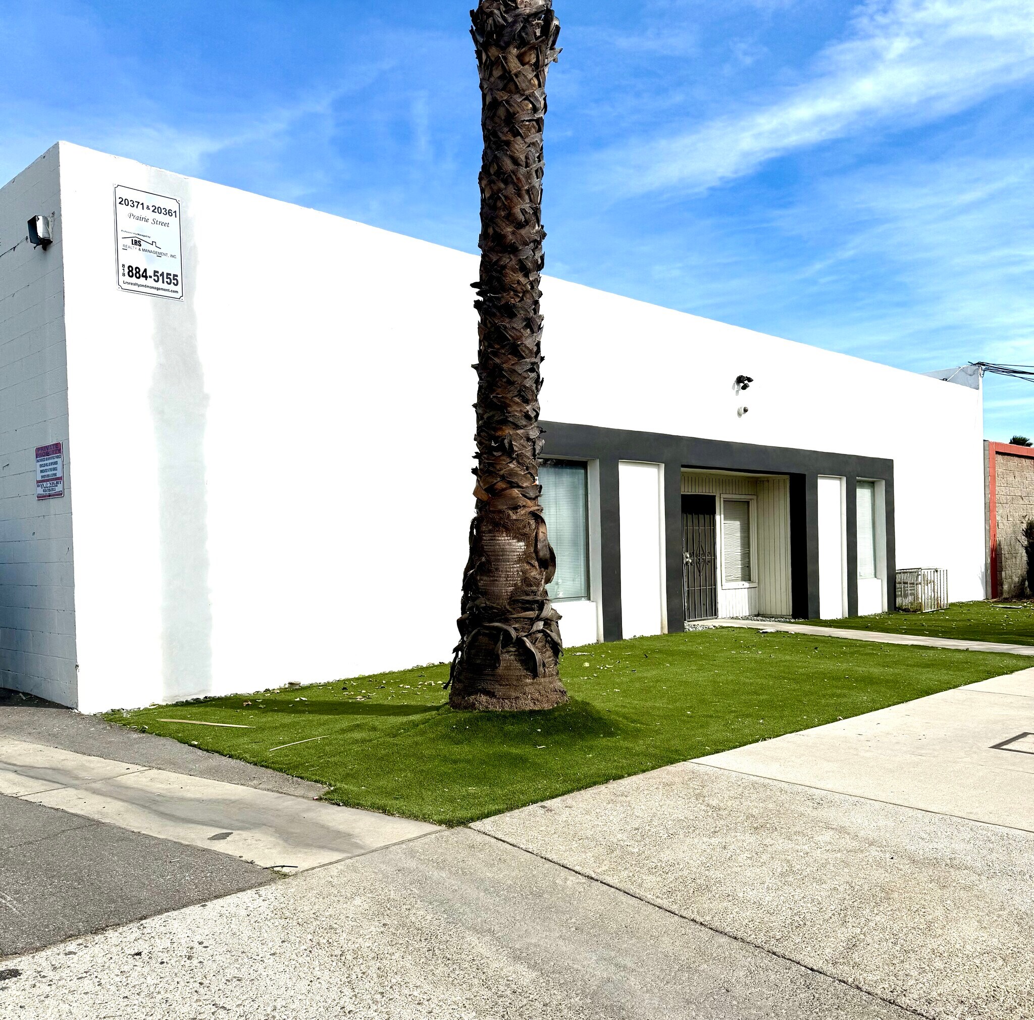 20371 Prairie St, Chatsworth, CA à louer Photo de l’immeuble– Image 1 sur 8