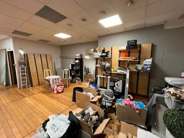 Local commercial dans Vannes à louer - Photo de l’immeuble – Image 3 sur 3