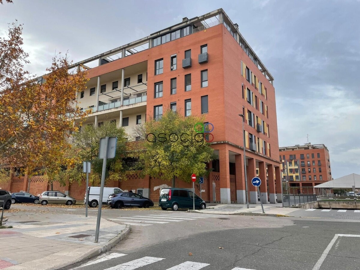 Azuqueca de Henares, GUA 19200 - Lot 08 - - Photo intérieure - Image 1 of 11