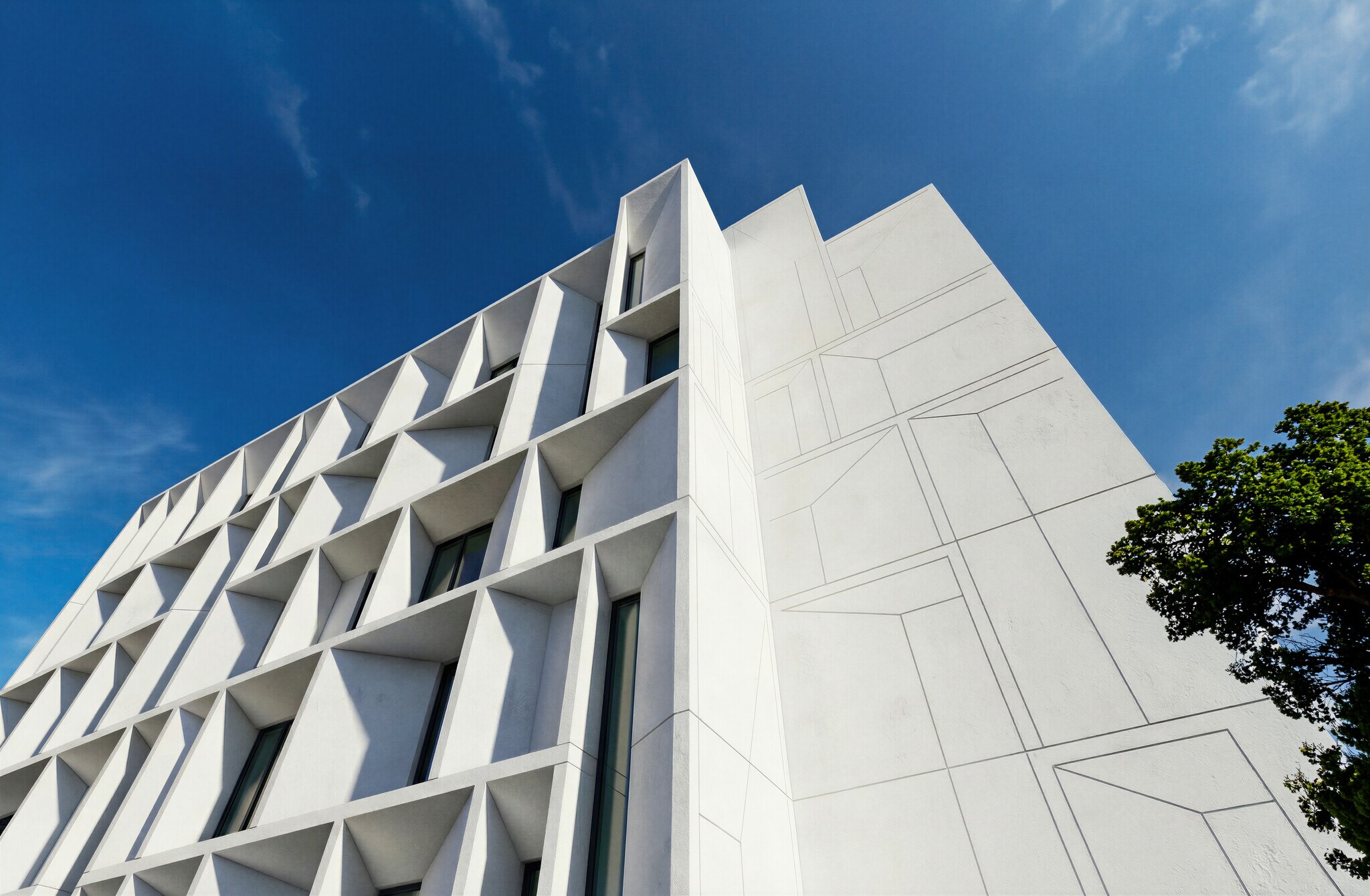 2961 W 8th St, Los Angeles, CA à vendre Photo de l’immeuble– Image 1 sur 7