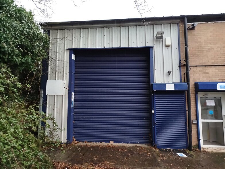 7A-7B Eldon Way, Hockley à louer - Photo de l’immeuble – Image 1 sur 2