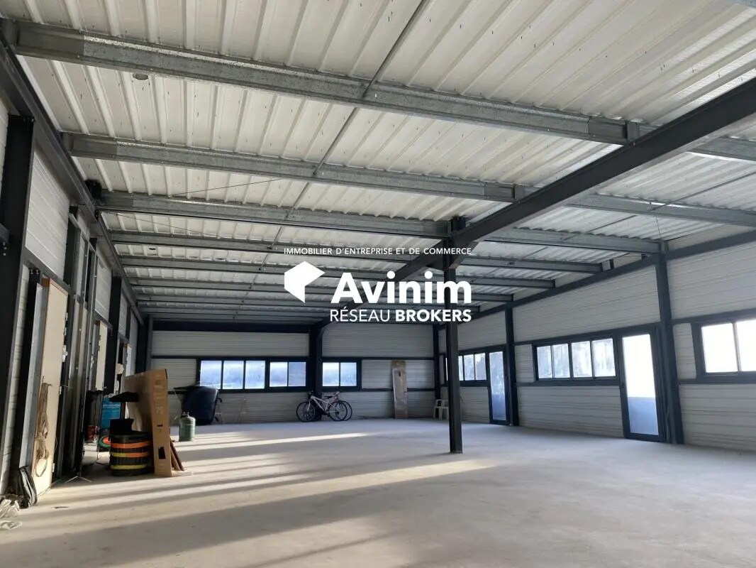 Local d’activités dans Fréjus à louer Photo intérieure– Image 1 sur 7
