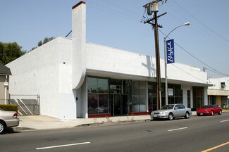 Plus de détails pour 3923 Long Beach Blvd, Long Beach, CA - Local commercial à louer