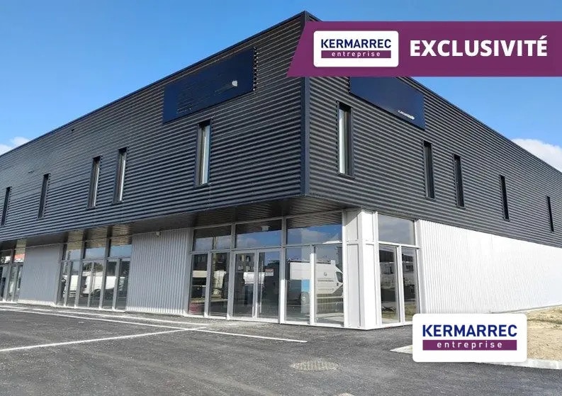 Local d’activités dans La Mézière à louer Photo de l’immeuble– Image 1 sur 9