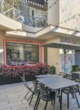 13050 San Vicente Blvd, Los Angeles, CA à louer Photo de l’immeuble– Image 1 sur 3