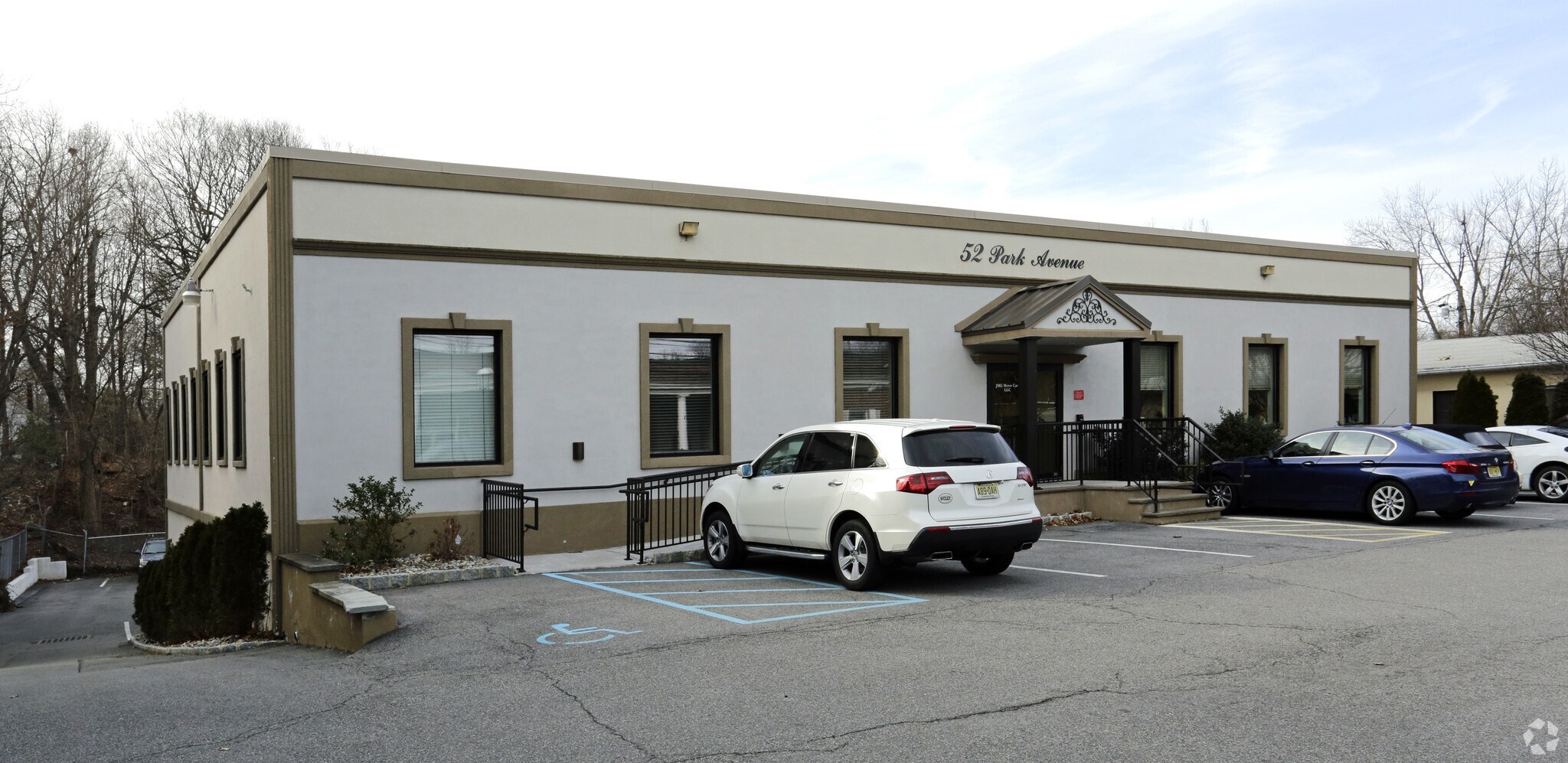 52 Park Ave, Park Ridge, NJ à louer Photo principale– Image 1 sur 8