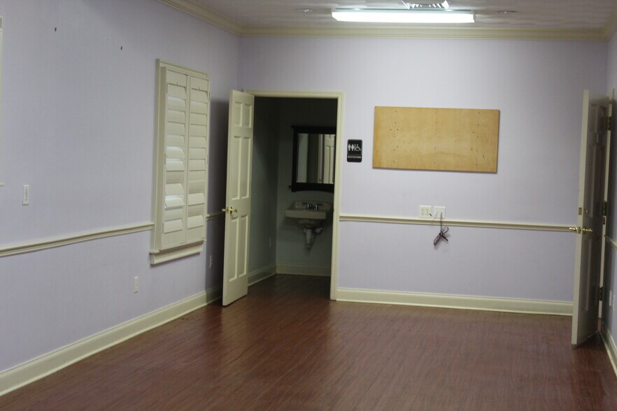 1005 Pinellas St, Clearwater, FL à louer - Photo de l’immeuble – Image 3 sur 22