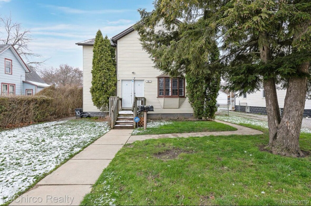 Multifamily Residential Portfolio 5 Unit portefeuille de 2 biens à vendre sur LoopNet.fr Photo de l’immeuble– Image 1 sur 32