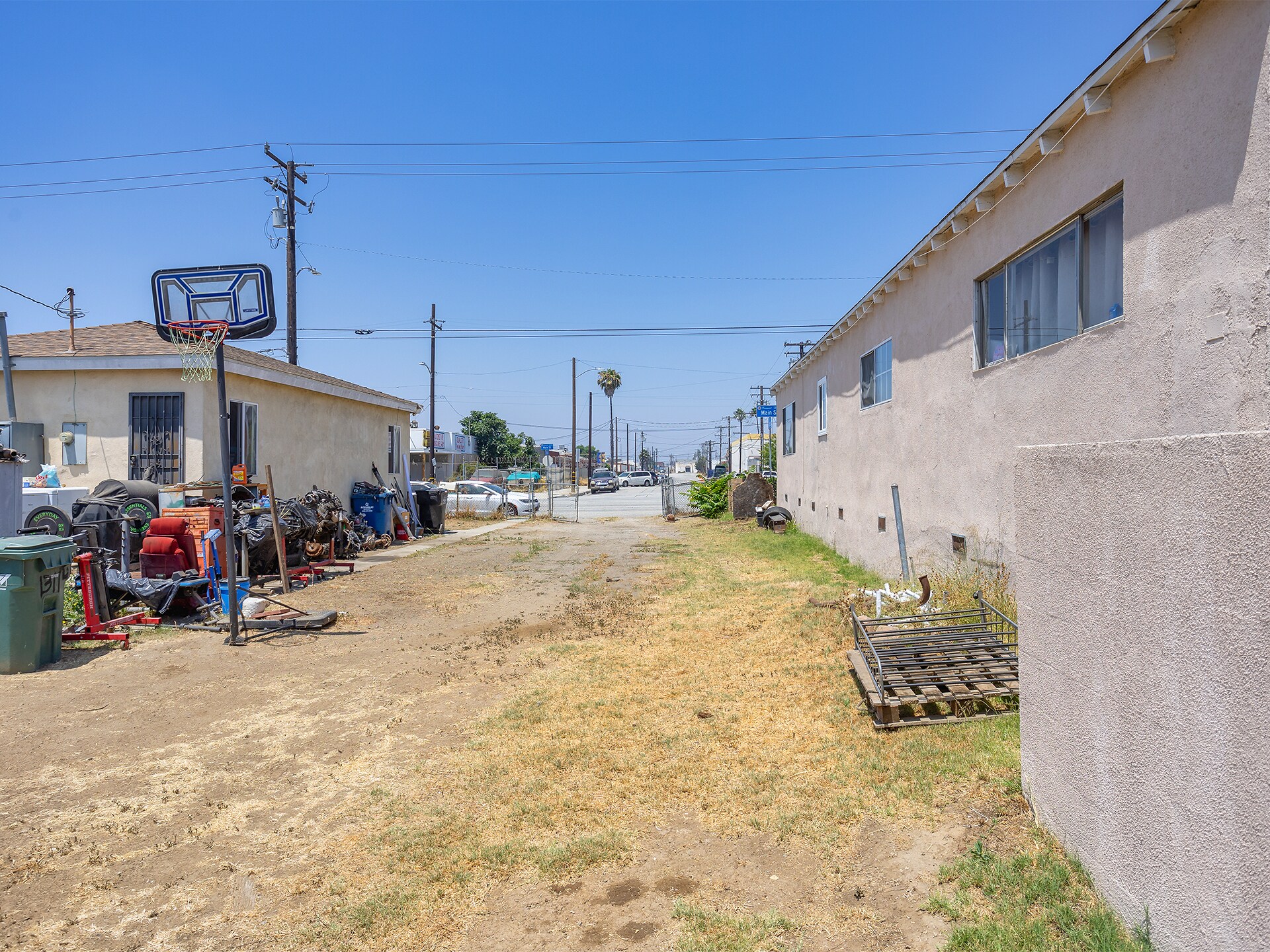 13110 S Main St, Los Angeles, CA à vendre Photo principale– Image 1 sur 15