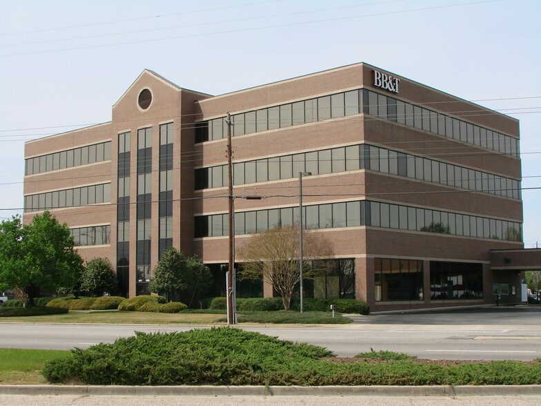 1831 W Evans St, Florence, SC à louer - Photo de l’immeuble – Image 2 sur 9