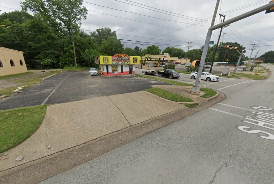 1734 S High St, Longview, TX à louer - Photo de l’immeuble – Image 3 sur 7