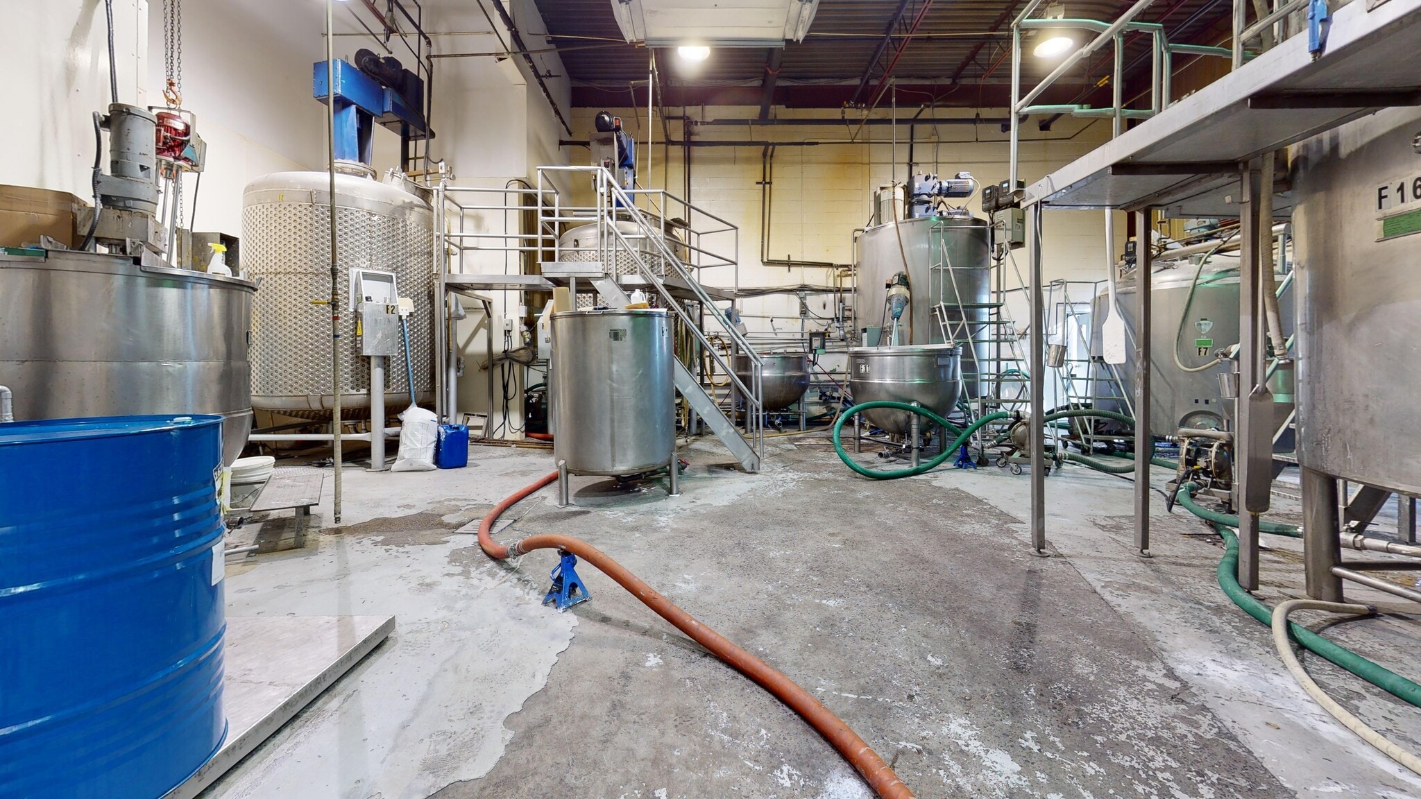 1875-1905 Boul Lionel-Bertrand, Boisbriand, QC à louer Photo intérieure– Image 1 sur 35