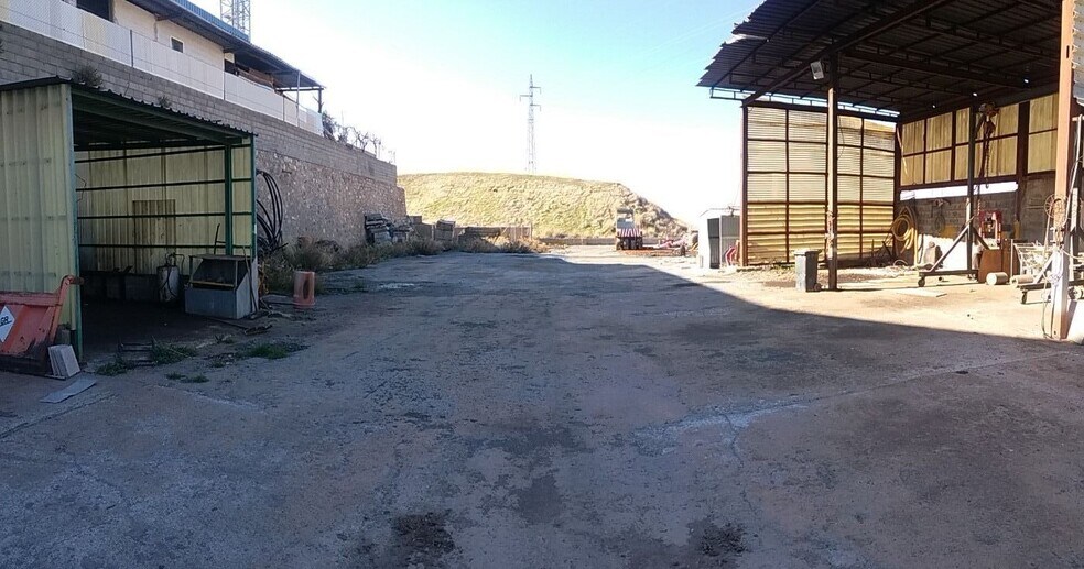 Industriel/Logistique dans Monachil à vendre - Photo de la construction – Image 2 sur 7