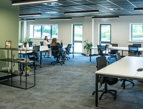 Water Ln, Wilmslow à louer Photo intérieure– Image 2 sur 6