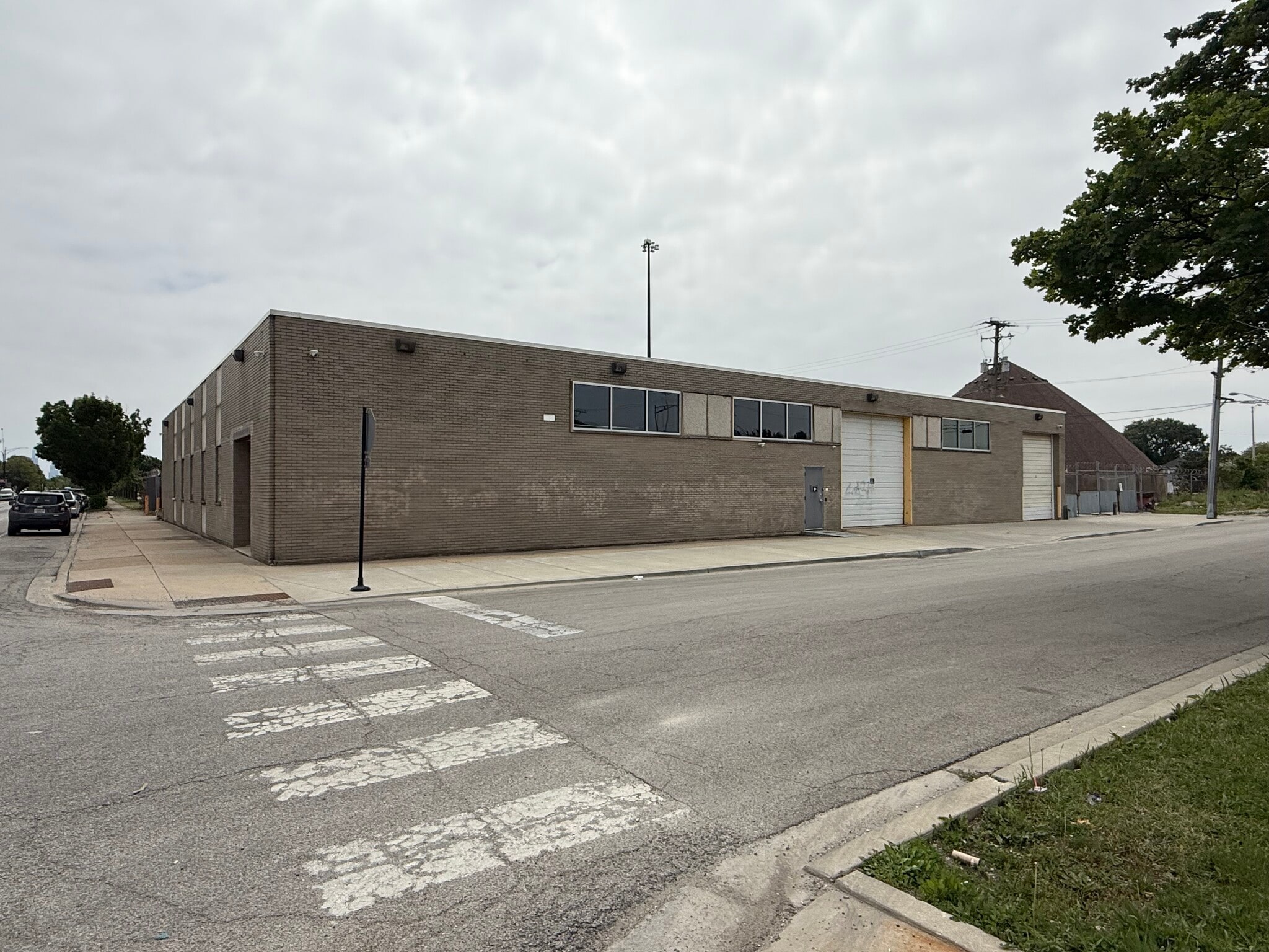 5247-5261 W Harrison St, Chicago, IL à vendre Photo intérieure– Image 1 sur 8