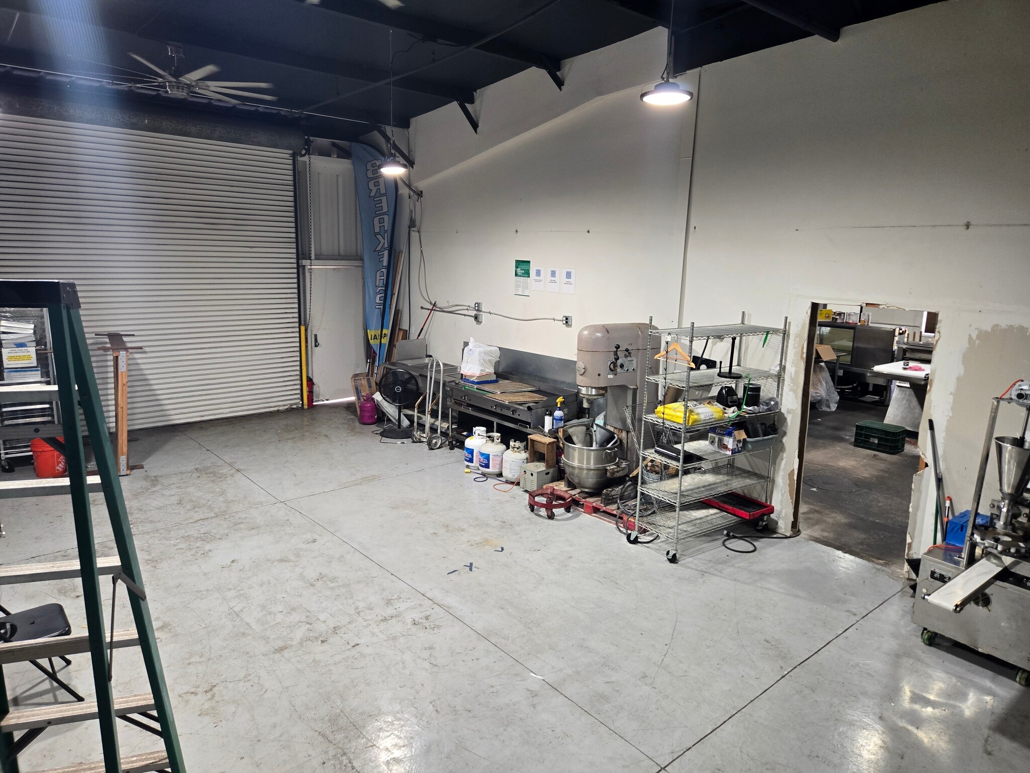 60 E Wakea Ave, Kahului, HI à louer Photo intérieure– Image 1 sur 9