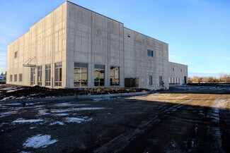 Plus de détails pour 2290 White Oak Cir, Aurora, IL - Industriel/Logistique à louer