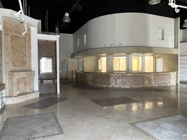 1201 Jackson Rd, McAllen, TX à louer - Photo de l’immeuble – Image 3 sur 10