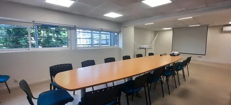 Bureau dans Périgny à louer Photo de l’immeuble– Image 1 sur 5