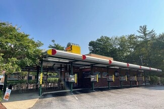 Plus de détails pour 954 N Pleasantburg Dr, Greenville, SC - Local commercial à vendre