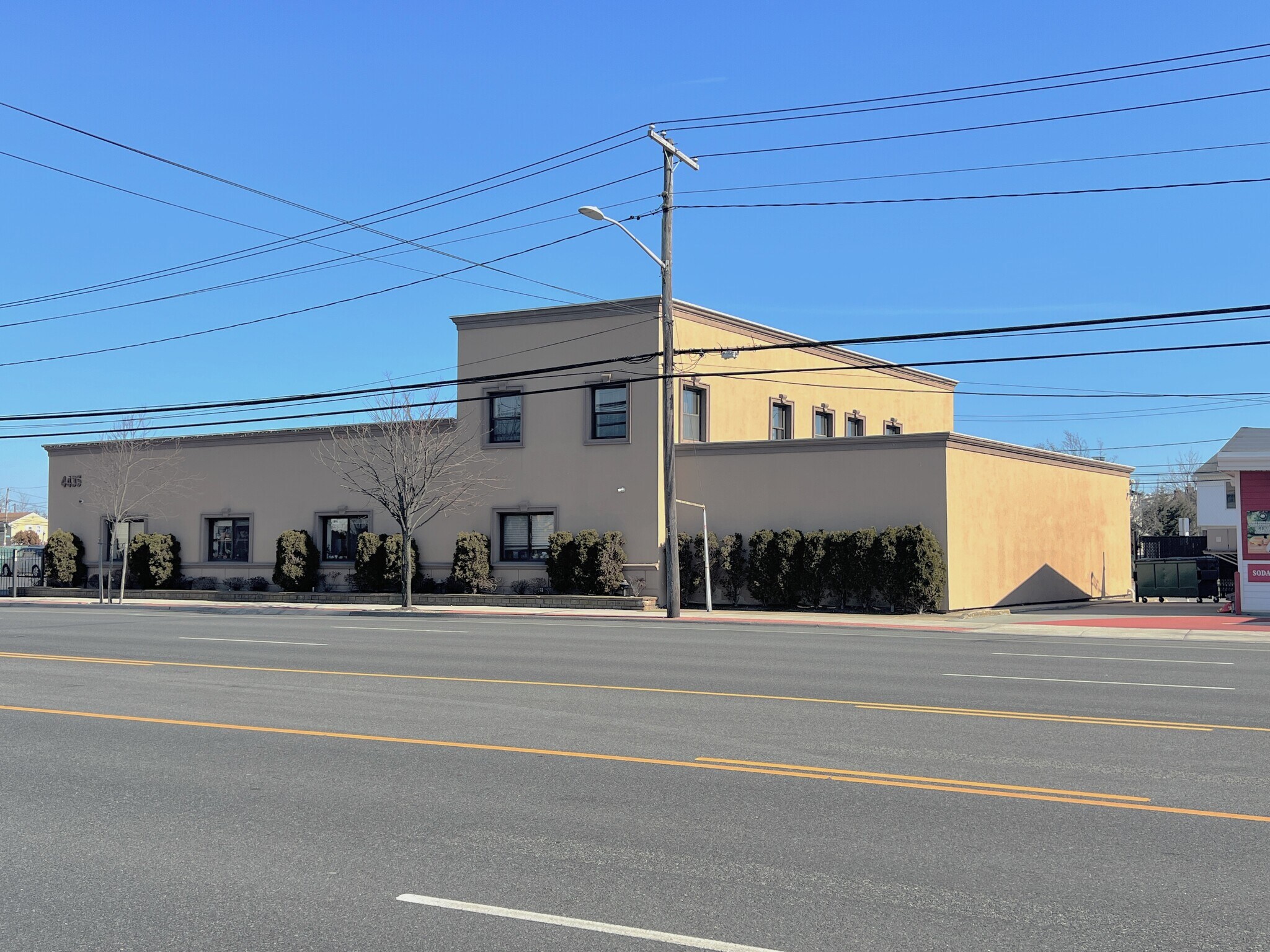 4435 Austin Blvd, Island Park, NY à vendre Photo de l’immeuble– Image 1 sur 43