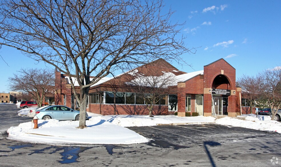4830 Knightsbridge Blvd, Columbus, OH à louer - Photo principale – Image 1 sur 19