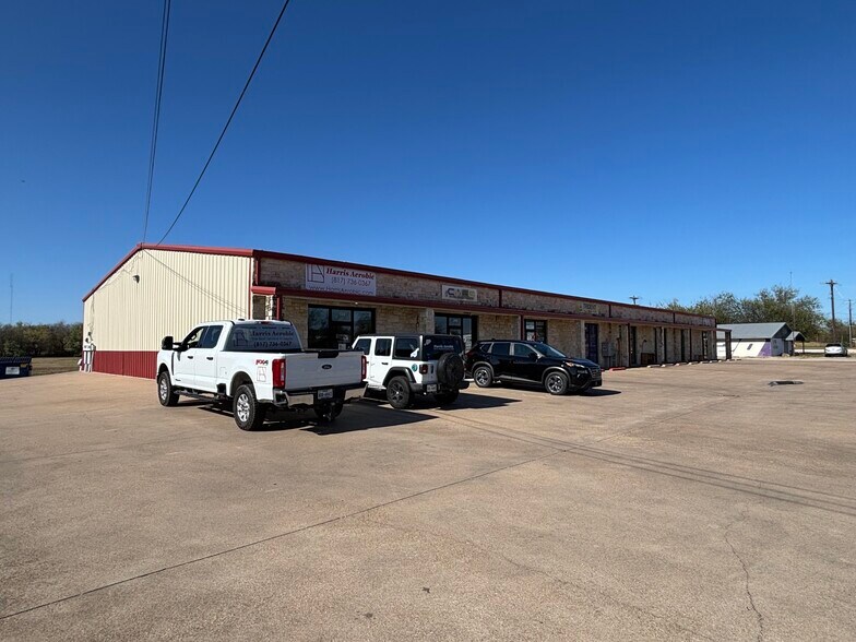 1612 Weatherford Hwy, Granbury, TX à louer - Photo de l’immeuble – Image 3 sur 6
