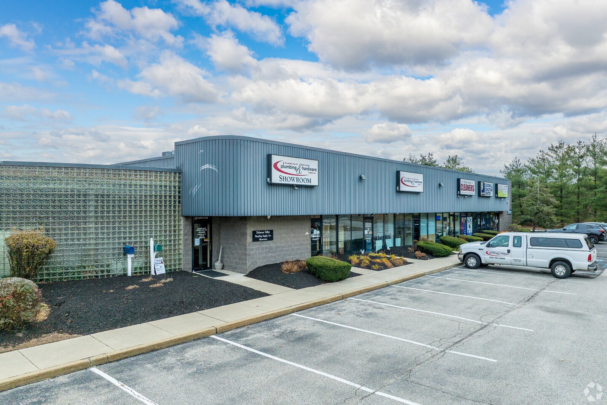 476 Centennial Blvd, Voorhees, NJ à louer Photo principale– Image 1 sur 5