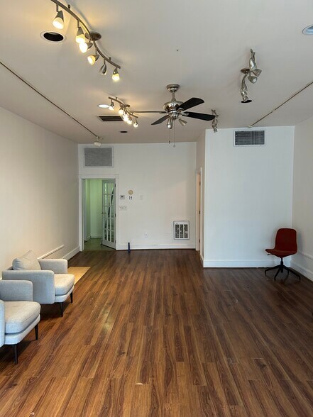 28 Park Row, Chatham, NY à louer - Photo de l’immeuble – Image 3 sur 5
