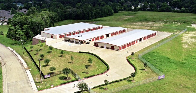 Plus de détails pour 144 S Pine St, Rosharon, TX - Spécialisé à vendre