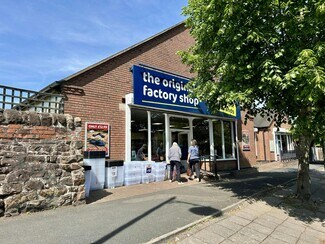 Plus de détails pour Queen St, Market Drayton - Local commercial à louer