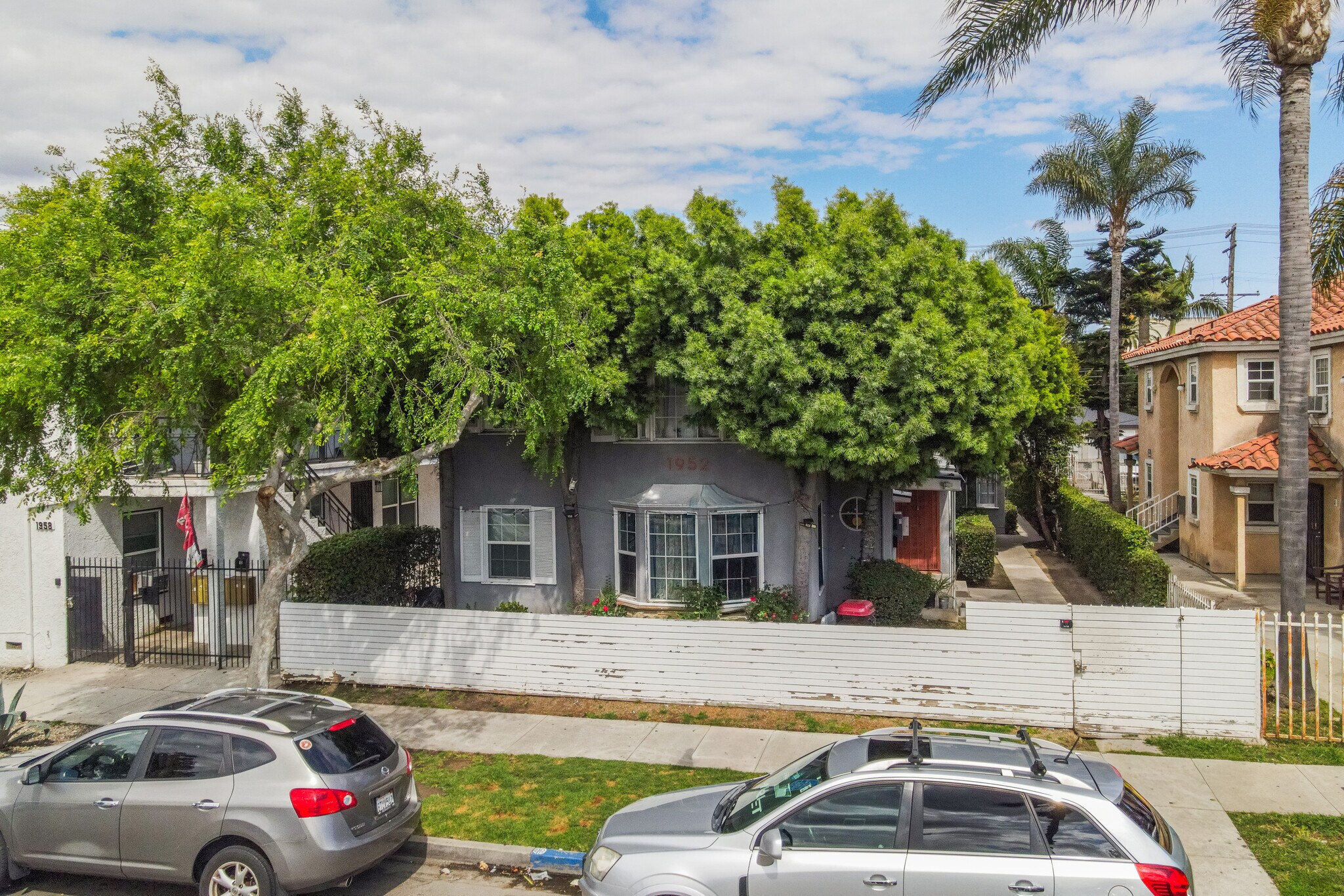 1952 Pine Ave, Long Beach, CA à vendre Photo principale– Image 1 sur 13
