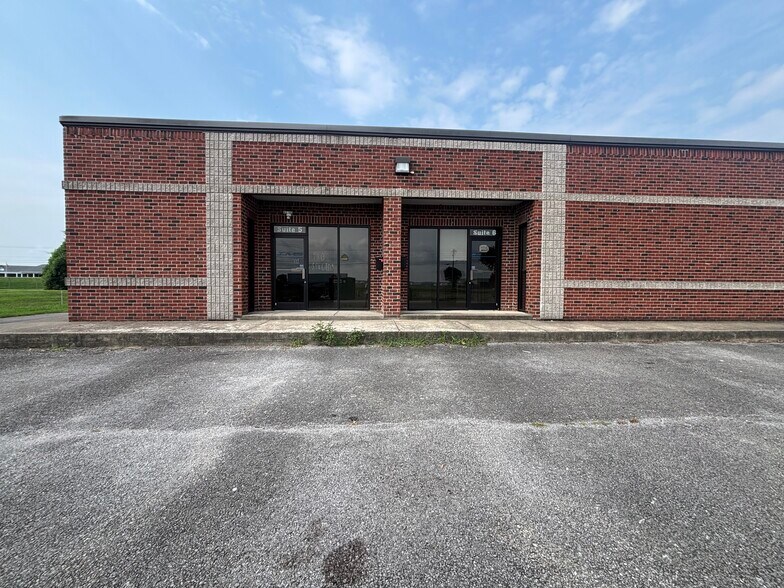 109 Threet Industrial Rd, Smyrna, TN à louer - Photo de l’immeuble – Image 3 sur 14