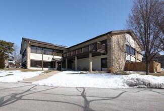 Plus de détails pour 7220 W 98th Ter, Overland Park, KS - Bureau à vendre