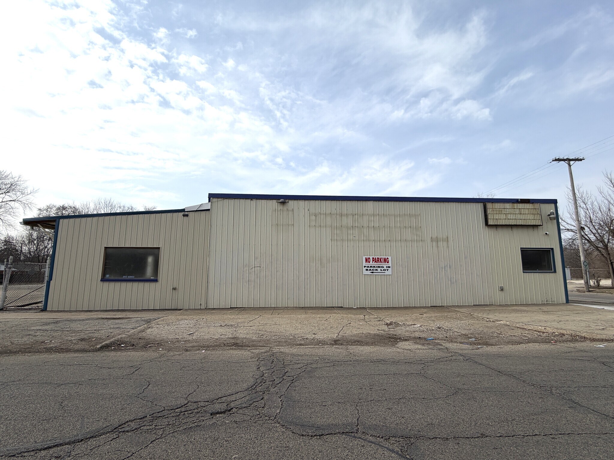 1921 Broadway, Rockford, IL à vendre Photo principale– Image 1 sur 15