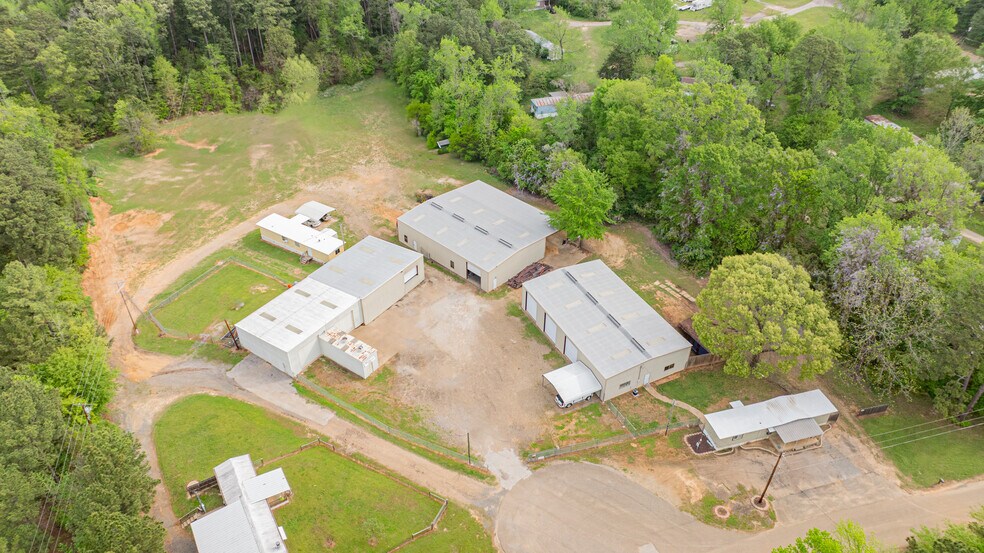 434 Gamel rd, Longview, TX à vendre - Photo de l’immeuble – Image 2 sur 10