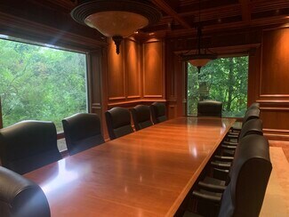 Plus de détails pour 88 Sugar Hollow Rd, Danbury, CT - Bureau à louer