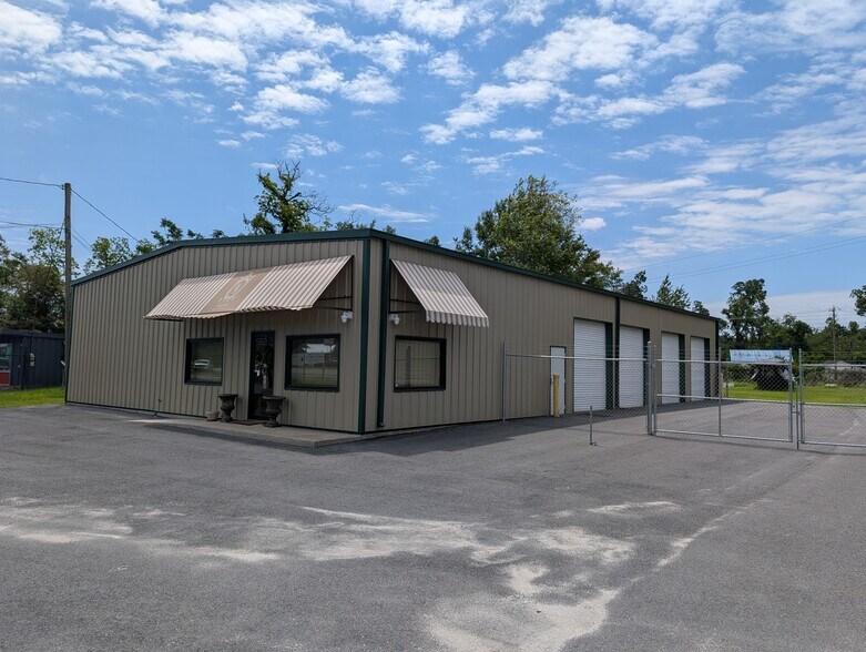 1319 W Hill Ave, Valdosta, GA à vendre - Photo de l’immeuble – Image 2 sur 21
